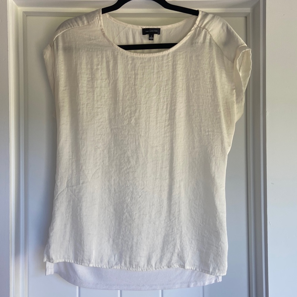 Cream cap sleeve top  The Limited Size Small
